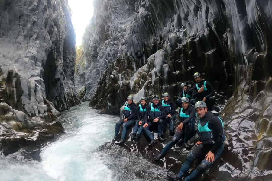 Alcantara-Schluchten: Body-Rafting-Erlebnis. Foto: GetYourGuide