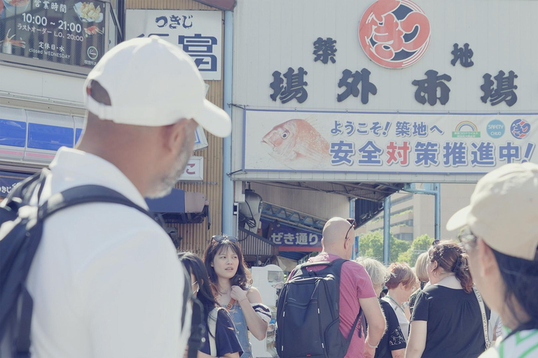 Tsukiji Cultural Gourmet Tour: Food Hunting with a Local