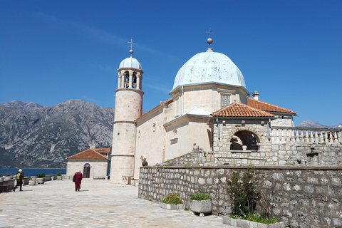 Private 2-hour Our Lady of the Rock & Perast by speedboat 2-hour Our Lady of the Rock & Perast by speedboat