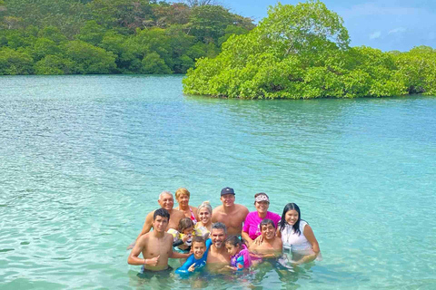 Panama City: Portobelo Jungle, Reef & Venas Azules Tour