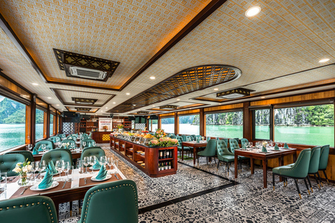 Ab Hanoi: Luxuskreuzfahrt durch die Halong-Bucht mit Mittagsbuffet