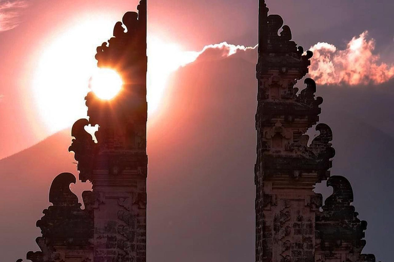 Bali: Gate of Heaven & Ubud Instagram Tour with Guide Gate of Heaven & Ubud Instagram (All Fees Included)