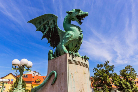 Zagreb: Private Tagestour Ljubljana, Höhle und Burg von Postojna