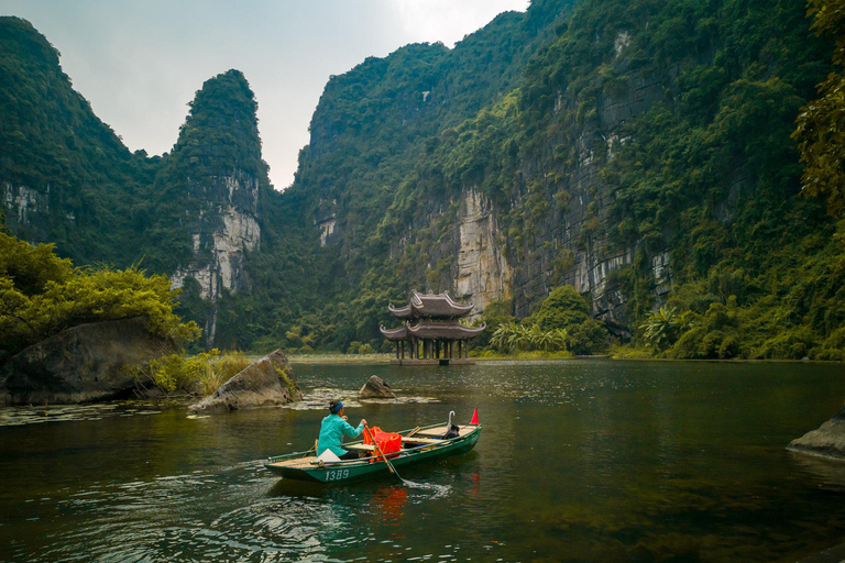 Hanoi: Thai Vi Temple or Tam Coc & Mua Cave & Hoa Lu & Cycle Hanoi: Ninh Binh, Hoa Lu, Tam Coc, Mua Cave, Buffet & Cycle