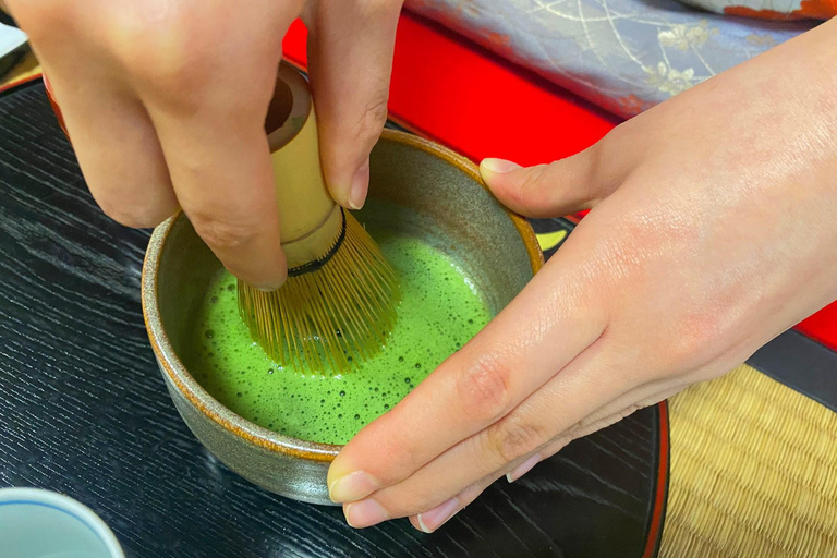 Kyoto : Cérémonie du thé dans une maison de thé traditionnelle