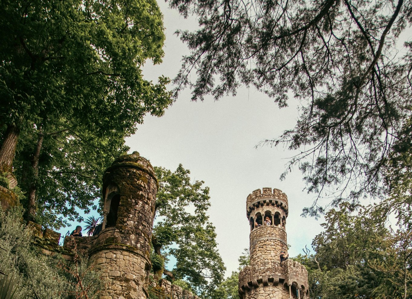 Fra Lissabon: Sintra, Pena, Regaleira, Kap Roca og Cascais