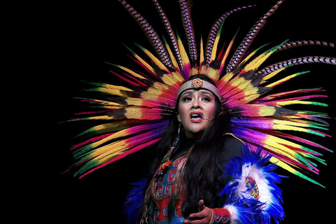 Mexico City: La Llorona Show with Trajinera Ride & Transfer