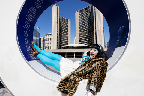 Toronto: Drag Queen-Led Architecture Walking Tour Customized Dragitecture Tour