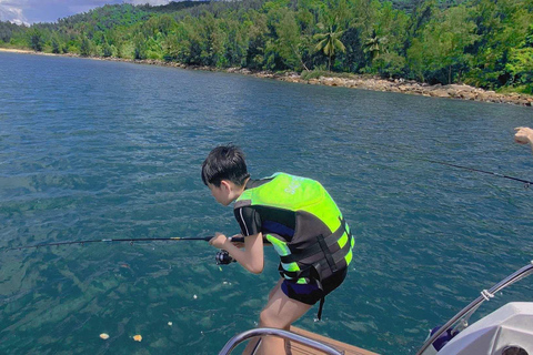 Full Day Deep Sea Fishing Trip in Da Nang City