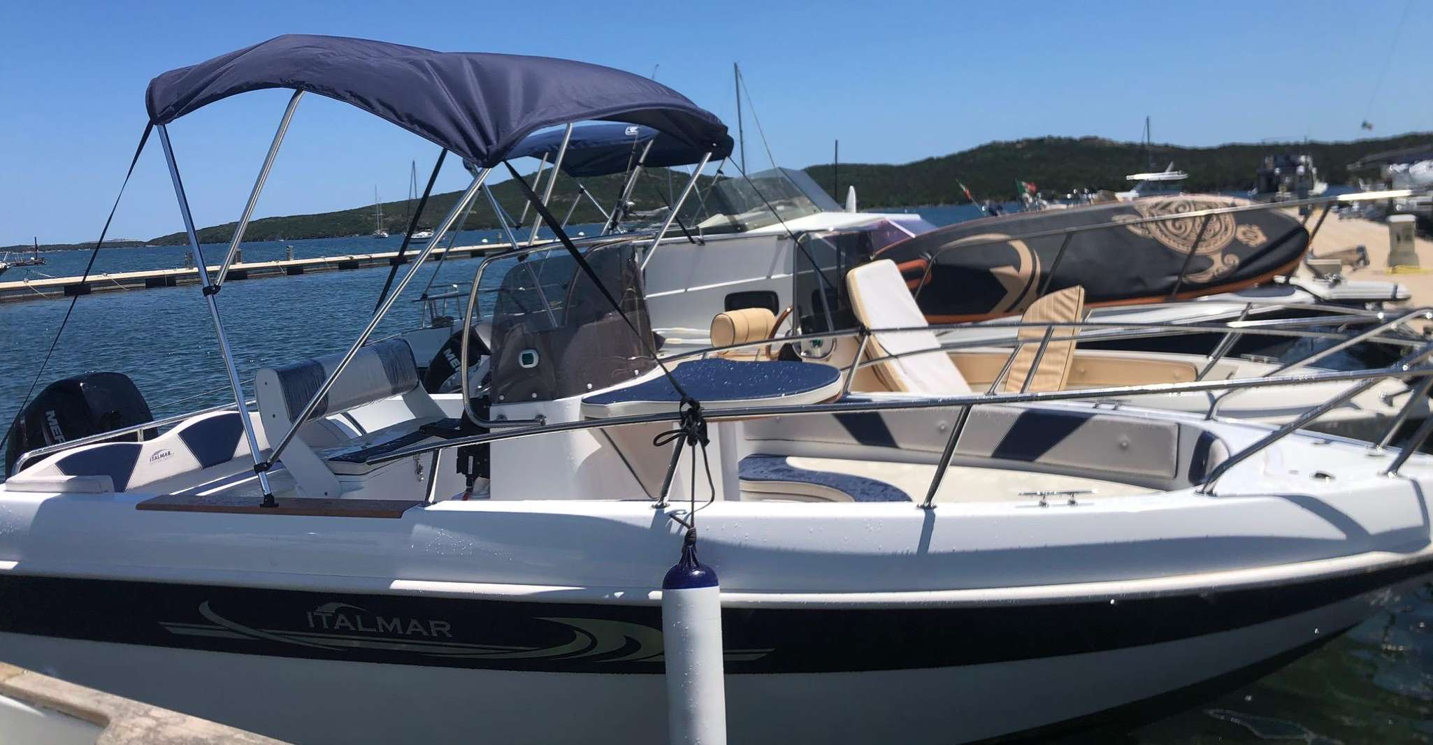 escursione in barca sull' Arcipelago della Maddalena - Hizvo