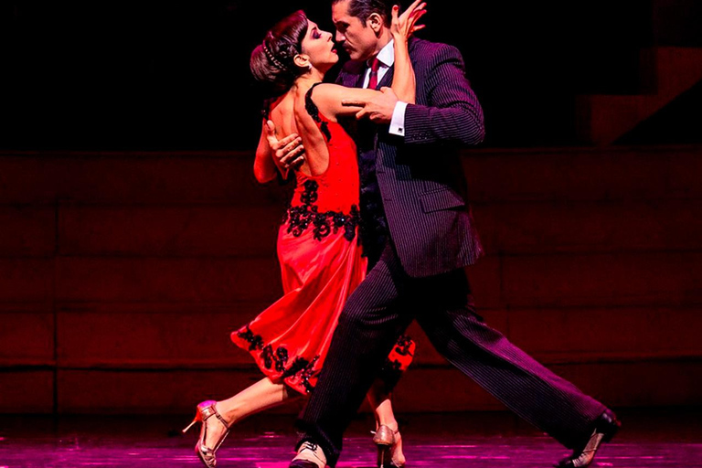 Tango Porteño Executive: Gourmetmiddag + show + transfer