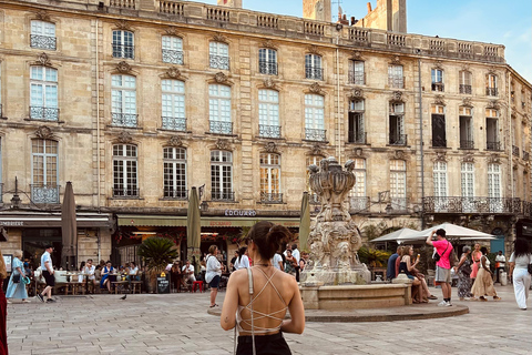 Bordeaux: Dark History Walking Tour with Local Guide El lado oscuro de Burdeos | Asesinatos, misterios y secretos