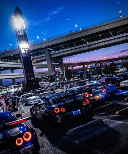 Daikoku Car Meet & JDM Culture Experience (weekend Night) | GetYourGuide