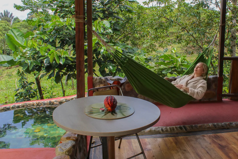 Relax in the Ecuadorian Amazon: Cacao Glamping