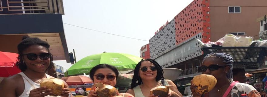 Visite culinaire d'Accra : Visite du marché de Makola avec déjeuner complet