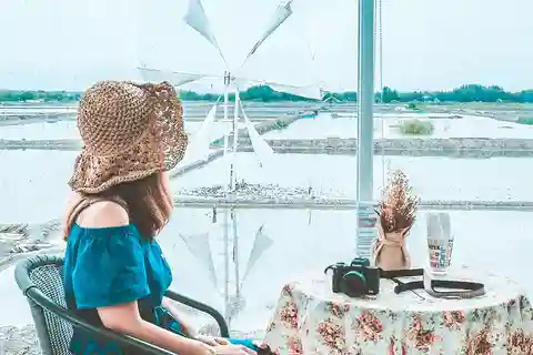 Bangkok: Damnoen Saduak Maeklong&Salt Field Coffee Shop Tour