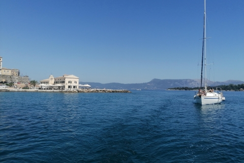 Korfu: Półdniowy prywatny rejs jachtem żaglowym