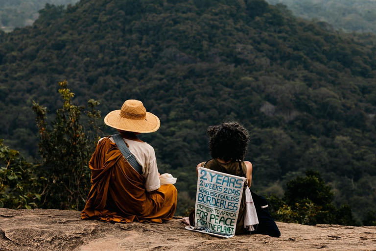 Colombo: a la Roca de Pidurangala y Excursión al Pueblo con Safari