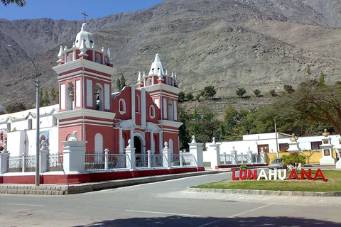 Vanuit Lima: Luna huana - Baldakijn - Quad rijden - StadstourVanuit Lima: Luna huana - Baldakijn - Stadstour