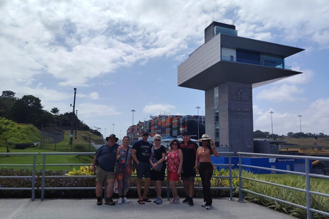 Panama City: Portobelo Afro Community & Ruins Tour