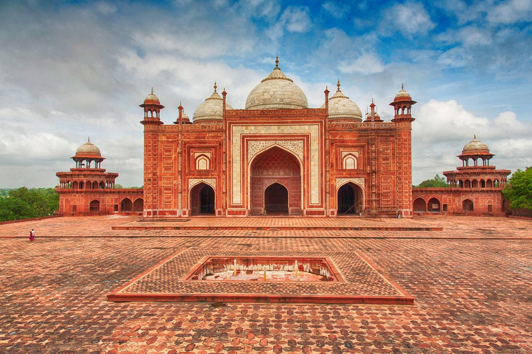 Desde Agra: Tour Privado del Amanecer del Taj Mahal y el Fuerte de AgraRecorrido con tickets de entrada incluidos