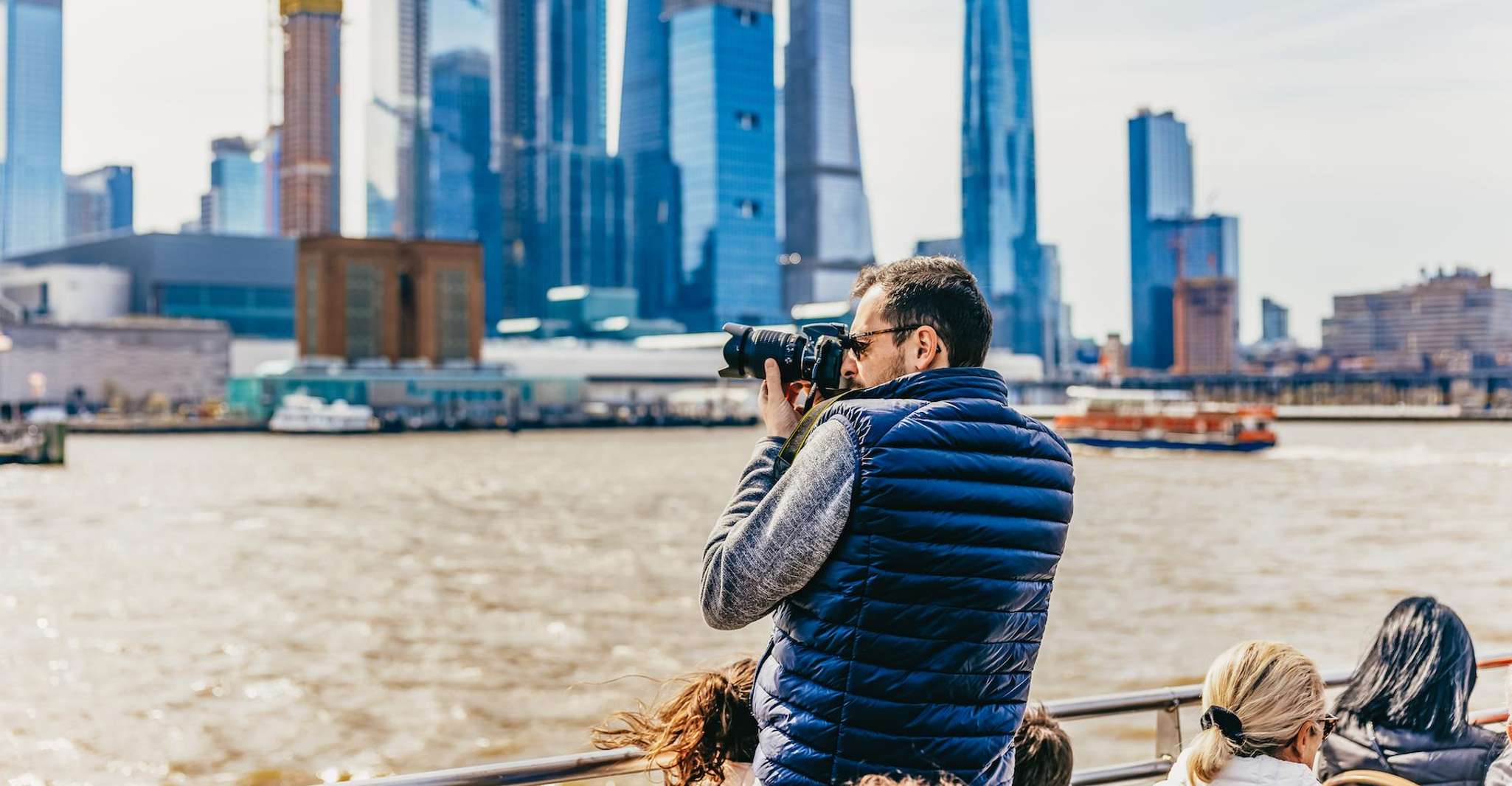 NYC, Circle Line Best of NYC Saut-The-Box-Office Cruise - Hizvo