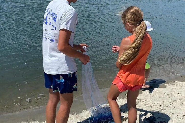Charleston: Blue Crabbing Excursion with Crab Boil