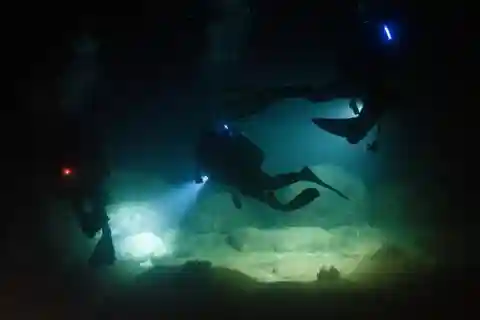 Kauai: Twilight/Night Shore Dive Experience