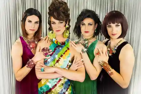Berlin: Jade Pearl Baker & The Pearls: DRAG. GLAM. BERLİN.
