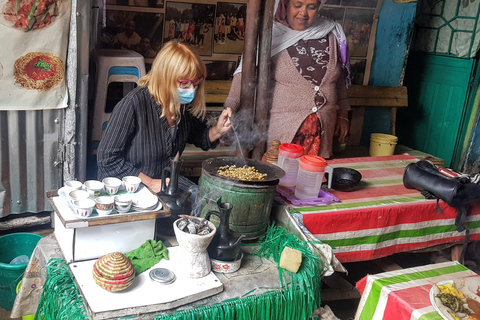 Addis Ababa: Silk Weaving, Pottery, and Coffee Tour