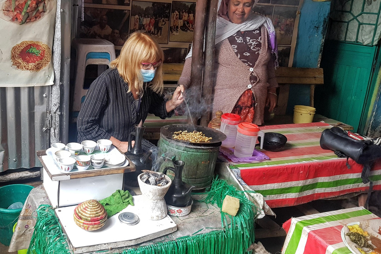 Addis Ababa: Silk Weaving, Pottery, and Coffee Tour