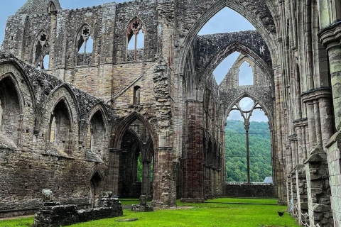 Au départ de Cardiff : Visite de l'abbaye de Tintern et des ruines romaines (journée complète)