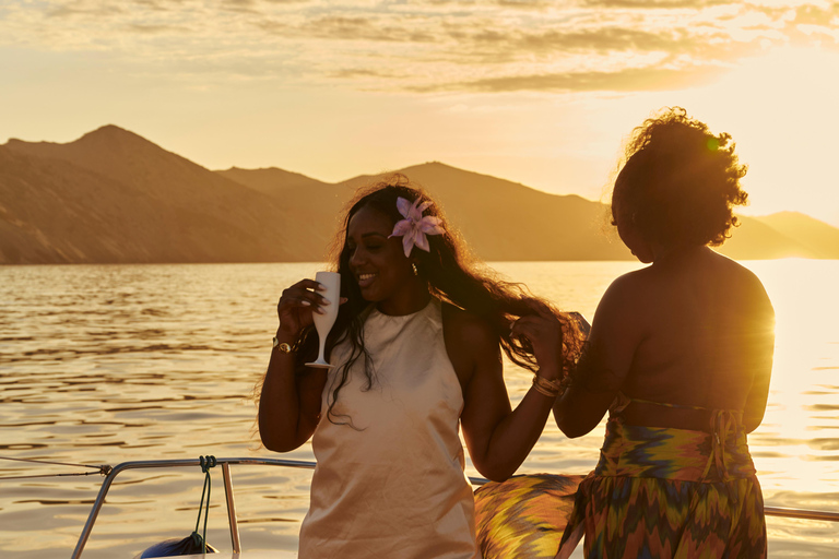Elafonisi Sunset Catamaran: Snorkel, Paddle & Healthy Meal Elafonisi Cruise with transfer Falasarna - Souda