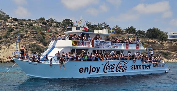 Protaras: Famagusta Views, Blue Lagoon & Turtle Cove Cruise