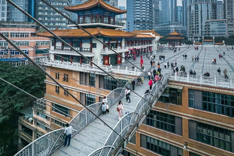 Chongqing: Kui Xing-toren, oude wijken en rondvaart op de YangtzeChongqing: Kui Xing-toren, oude stad en rondvaart op de Yangtze