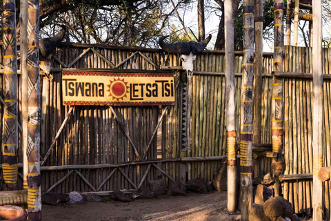 Lesedi Kulturerlebnis + Mittagessen oder AbendessenLesedi Kulturerlebnis + Mittagessen