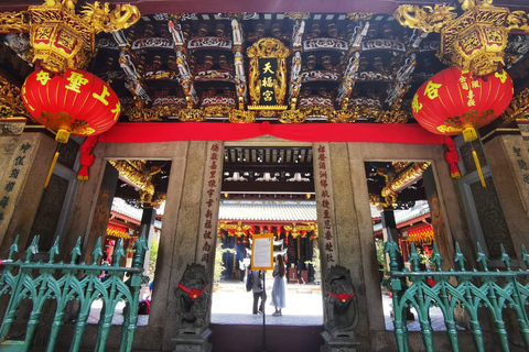 Singapore: Guided Walking Tour of Chinatown & Botanic Garden