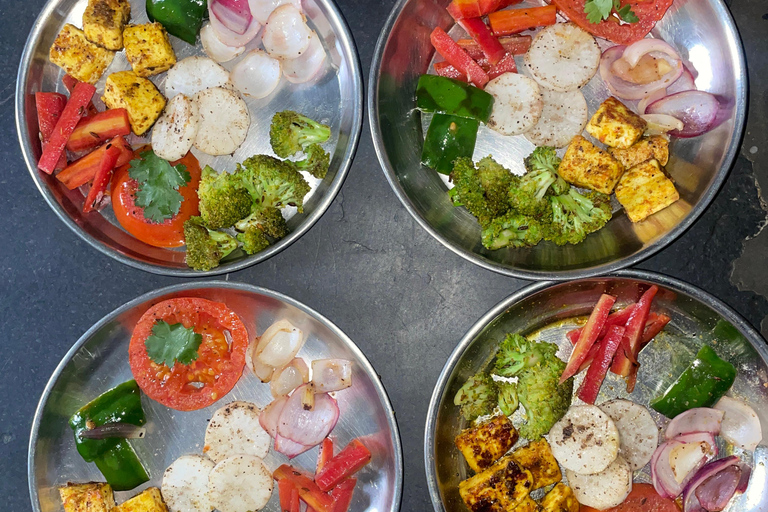 Udaipur: Indian Cooking Class - Art, Antiques & Storytelling Private Experience