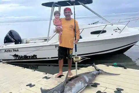 MOOREA ARIKI FISHING TOUR
