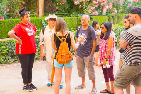 Granada: Alhambra geführte Tour mit Nasridenpalästen & City PassSpanische Tour und City Pass