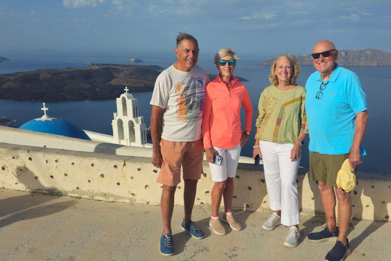 Santorini Sightseeing Tour: 4 Hours of Iconic Spots