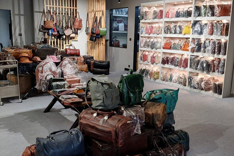 Exclusive Agra Leather & jewellery Boutique Tour Agra: Famous Leather Workshop Tour