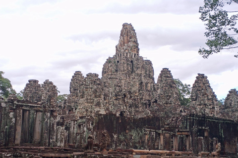 Dwudniowa wycieczka krajoznawcza do Siem Reap i Phnom Kulen