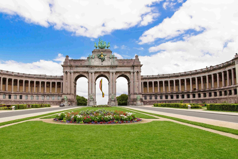 From Brussels: Brussels Tour with Waterloo and Atomium Stop