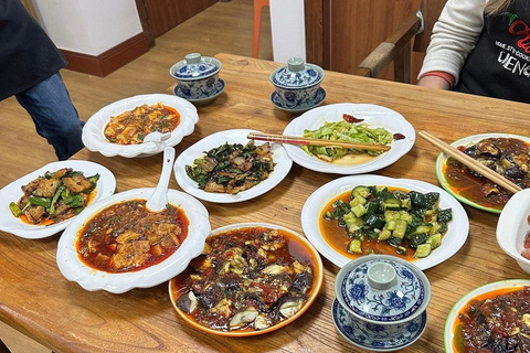 Chengdu: Cooking Class with Fresh Market Half Day Experience Chengdu: 3 Dishes Cooking Class