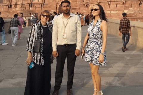 Agra’s Taj Mahal Sightseeing Tour Guide