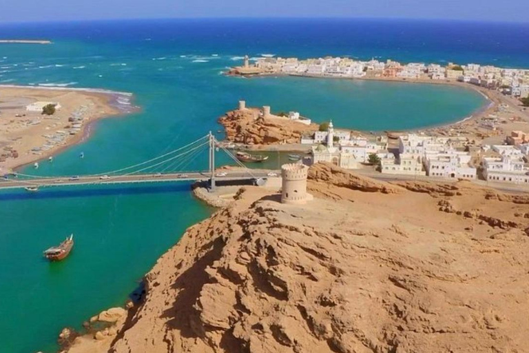 3-Day Oman Adventure: Wadis, Desert Camping & Meals by Guide