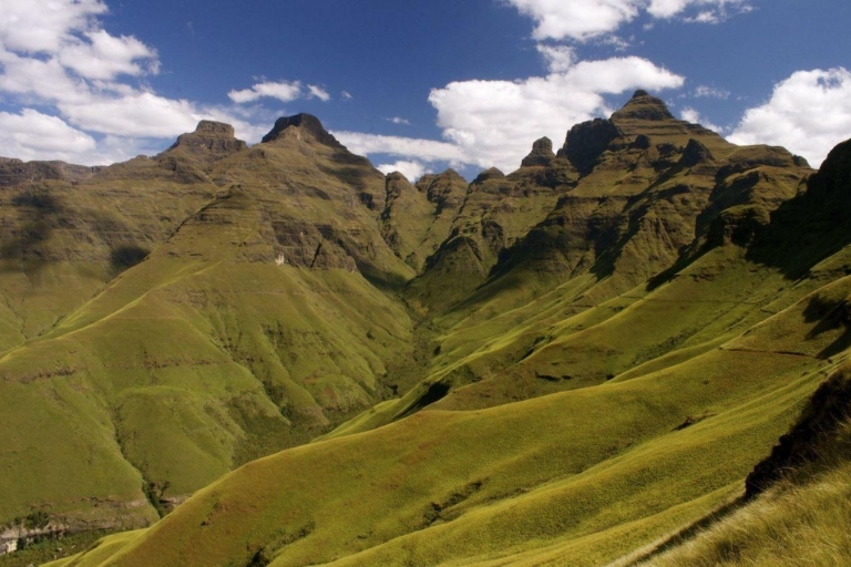 Sani Pas en Lesotho rondreis vanuit DurbanHowick watervallen tour vanuit Durban