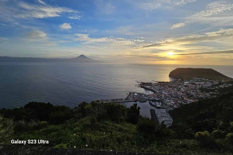 São Jorge Insel Panorama Abenteuer - 4 Stunden Tour. Foto: GetYourGuide São Jorge Insel Panorama Abenteuer - 4 Stunden Tour. Foto: GetYourGuide