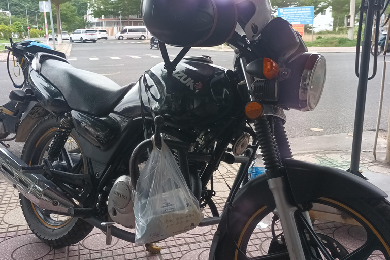 Von Da Nang oder Hoi An: MotorradtourVon Da Nang oder Hoi An aus: Motorradtour